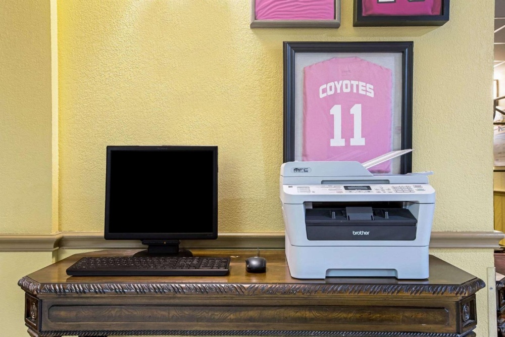 La Quinta Inn & Suites by Wyndham Salina